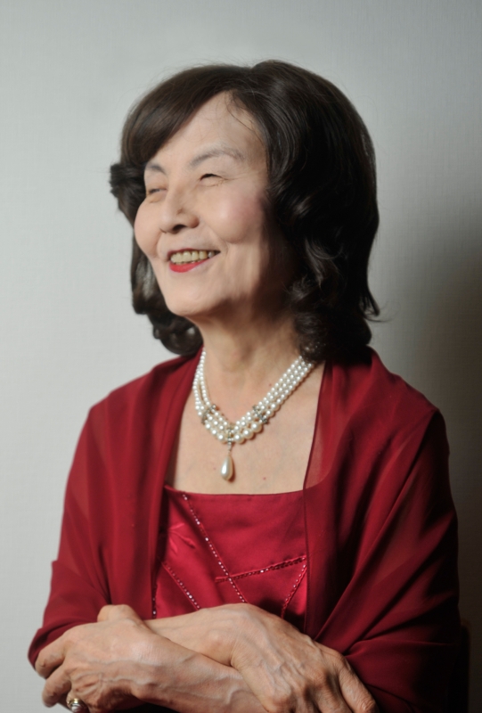 塩谷 靖子